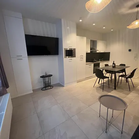 Ereva Seaside Cosy 1 Bedroom With Garden Ostenda