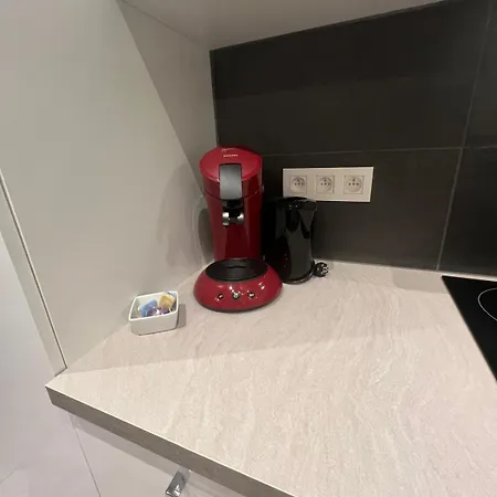 Ereva Seaside Cosy 1 Bedroom With Garden Oostende